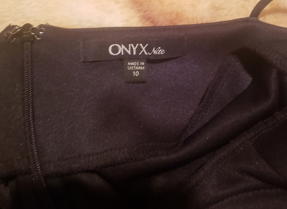 Old Hollywood Black Formal Dress - Picture 8 of 8